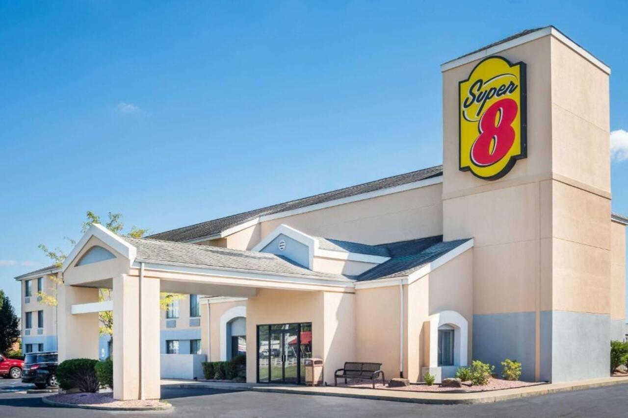 Super 8 By Wyndham Jasper Hotel Екстериор снимка