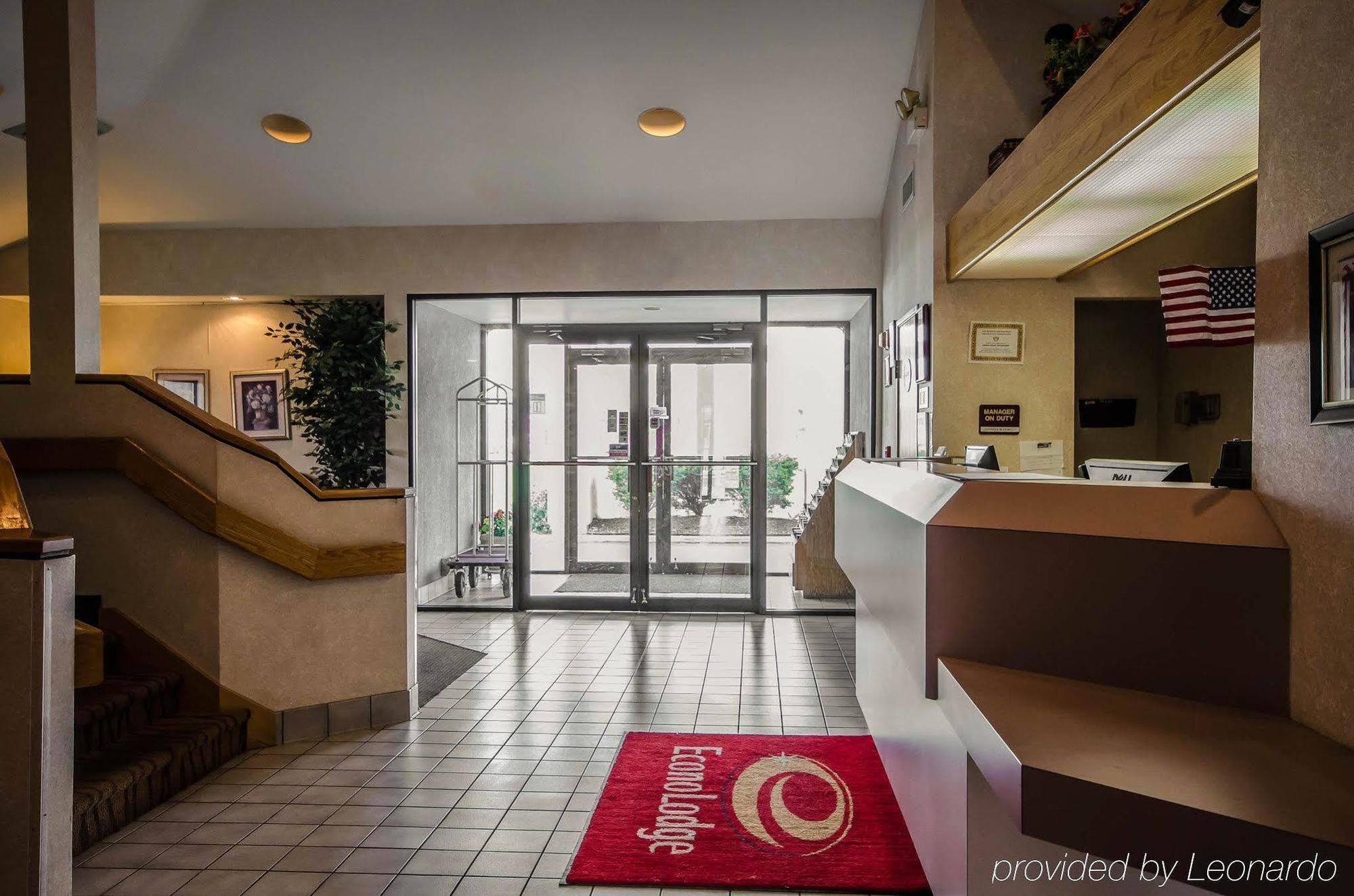 Super 8 By Wyndham Jasper Hotel Екстериор снимка