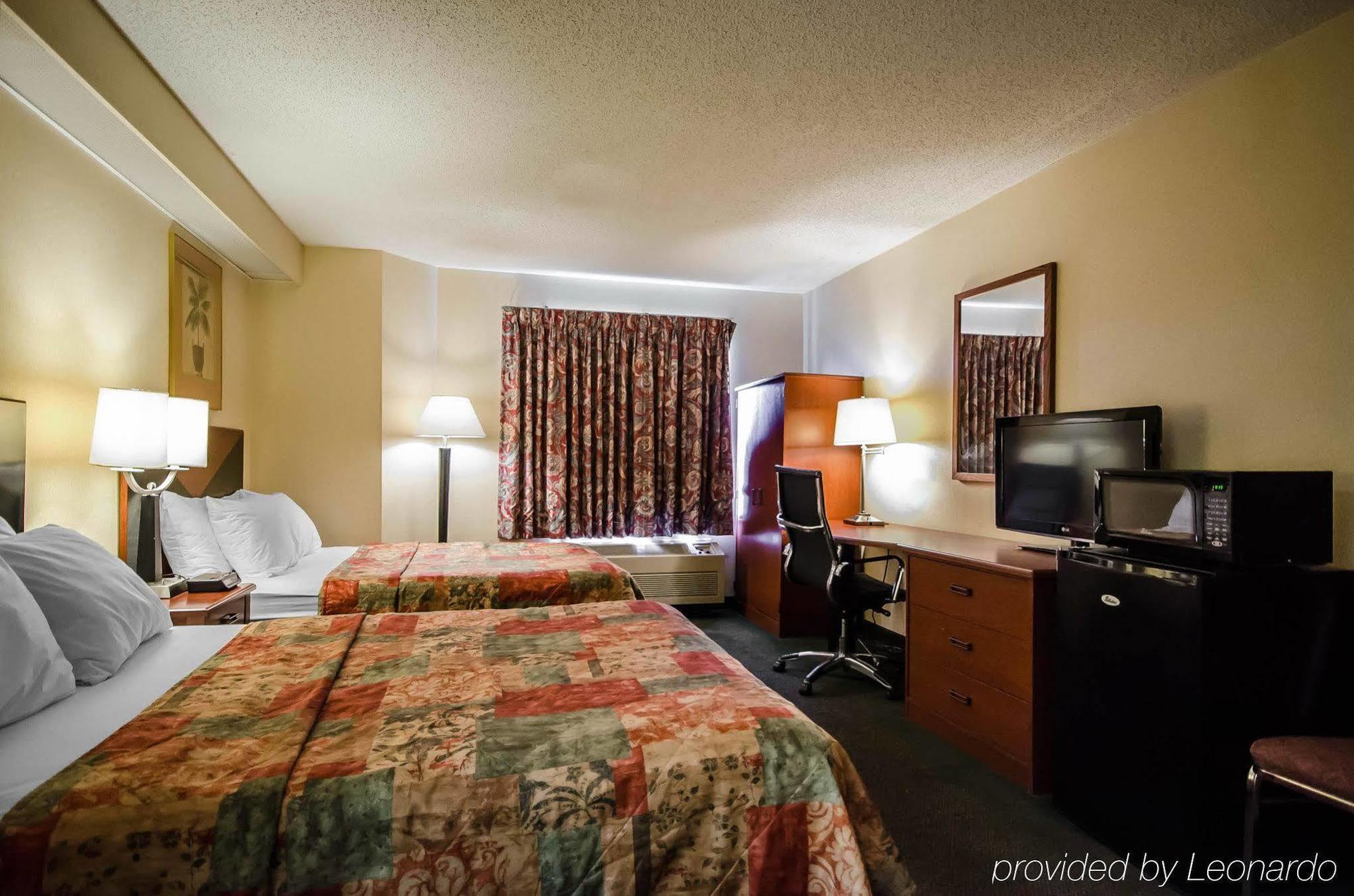 Super 8 By Wyndham Jasper Hotel Екстериор снимка